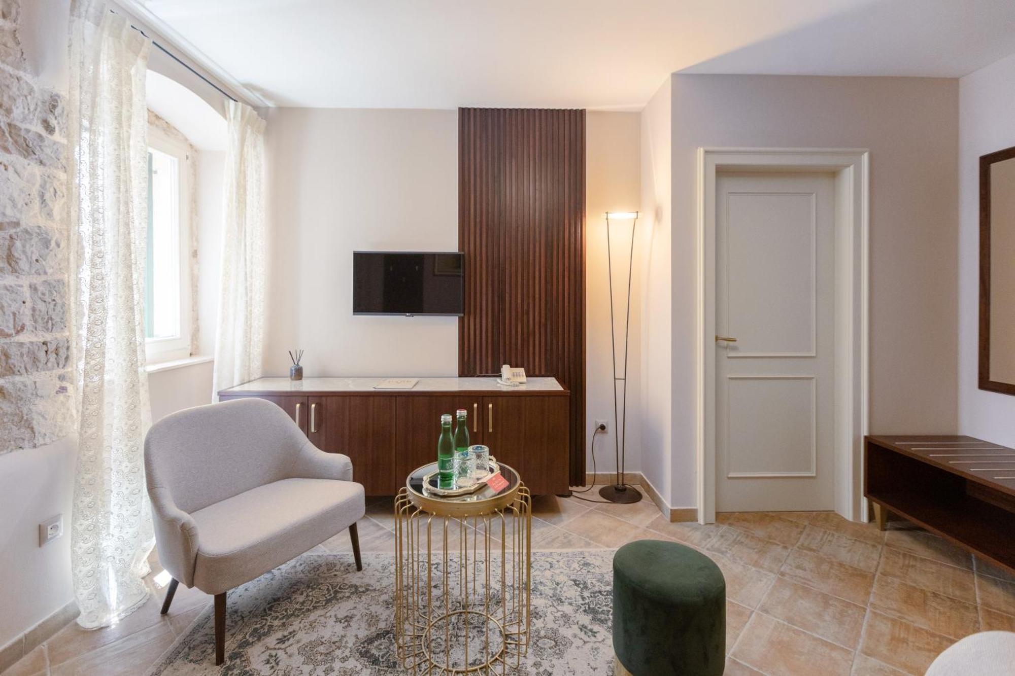 Heritage Park Hvar Hotel 4*